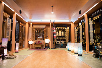 エヴァホール大海の仏壇