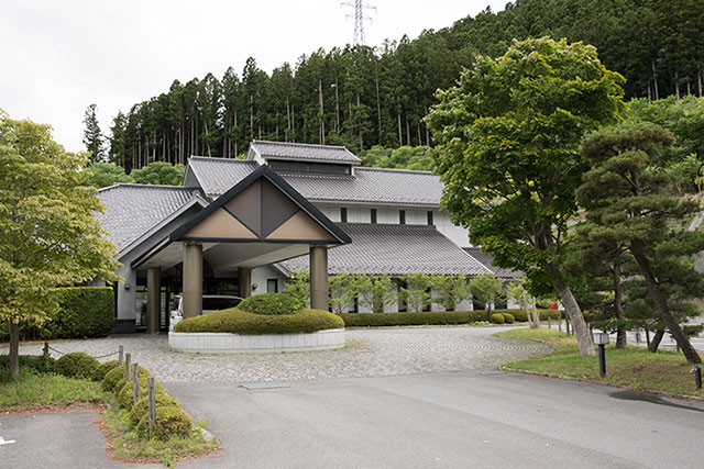 おおふなと斎苑外観