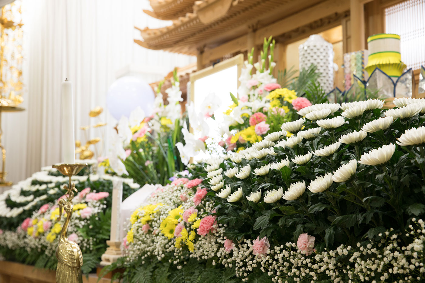 岩手県大船渡市の葬儀社エヴァホール大海の祭壇