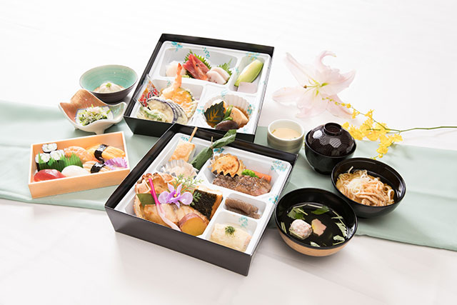 エヴァホール大海の食事(重折)